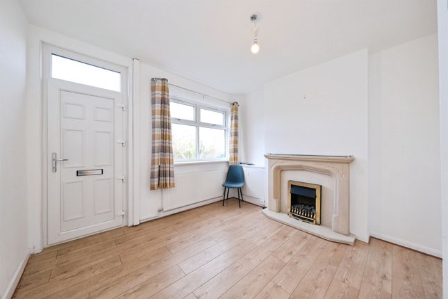 52, Ripley Road, Belper photo 2
