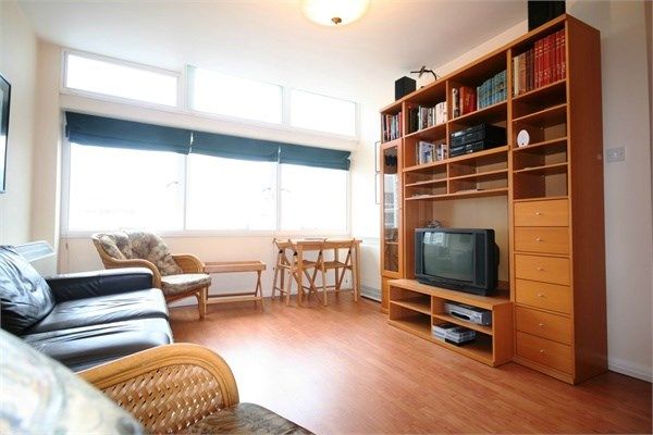 Thumbnail Flat to rent in Metro Central Heights, 119 Newington Causeway, Elephant &amp; Castle