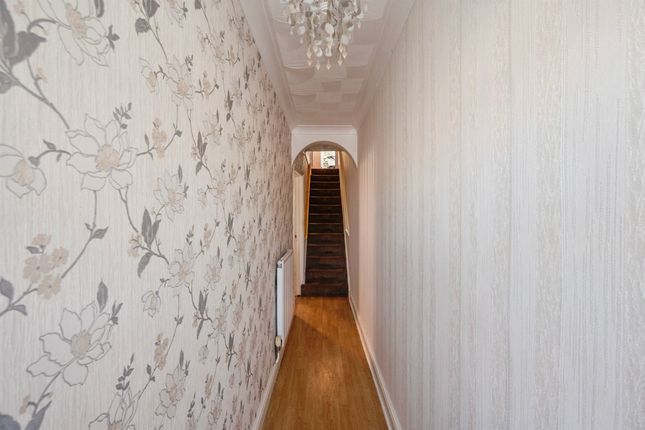 27, Tan Lane, GREAT YARMOUTH photo 2