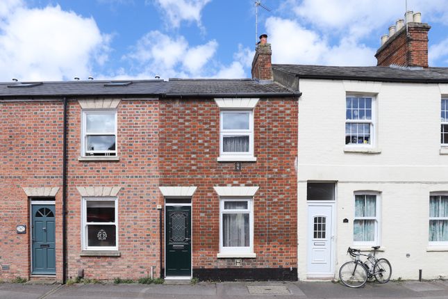 Thumbnail Terraced house for sale in Vicarage Road, Oxford