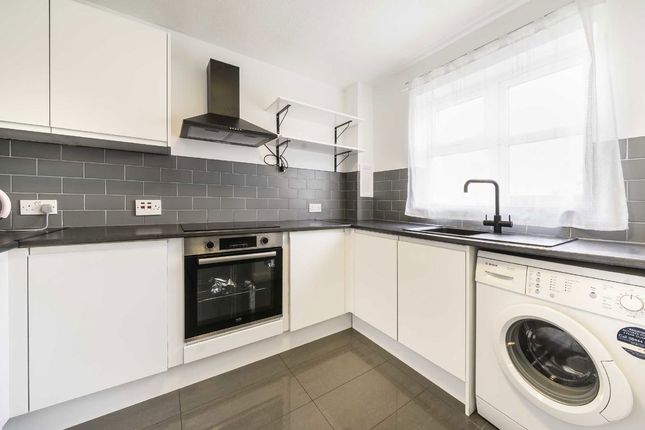 81, Cornwallis Square, London photo 2