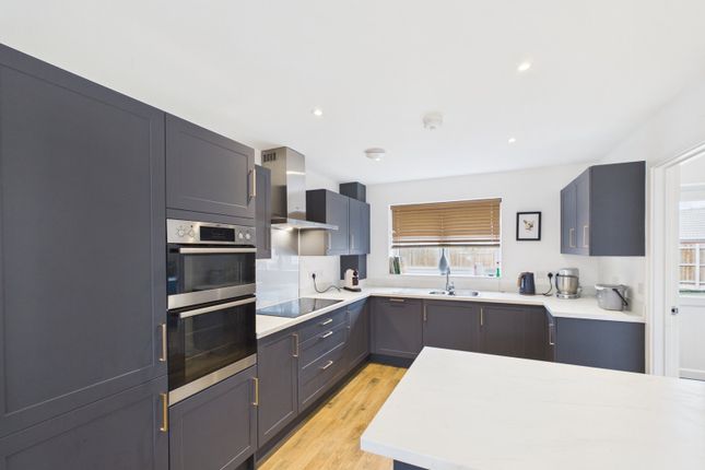 7, Castell Road, Bacton photo 2