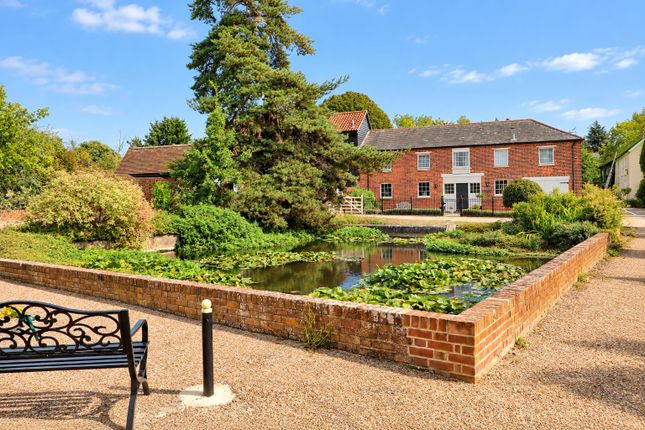 12, Isinglass Mews, Coggeshall photo 4