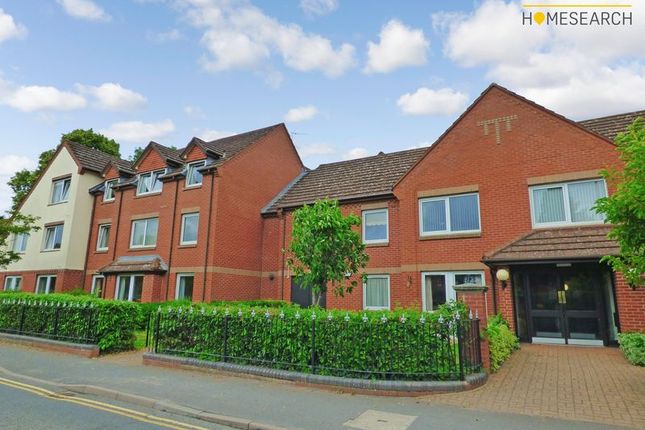 Thumbnail Flat for sale in Malin Court, Alcester