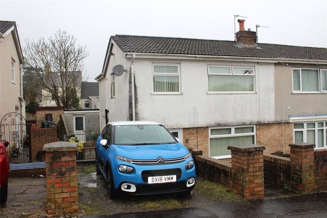 Semi-detached house for sale in Springfield Close, Gowerton, Abertawe, Springfield Close