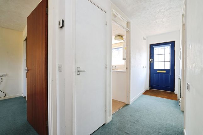 5, Oak Place, Salisbury photo 4