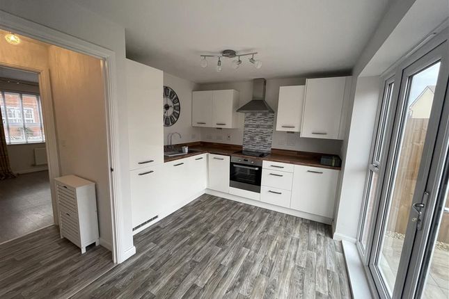 123, CWMBRAN photo 4