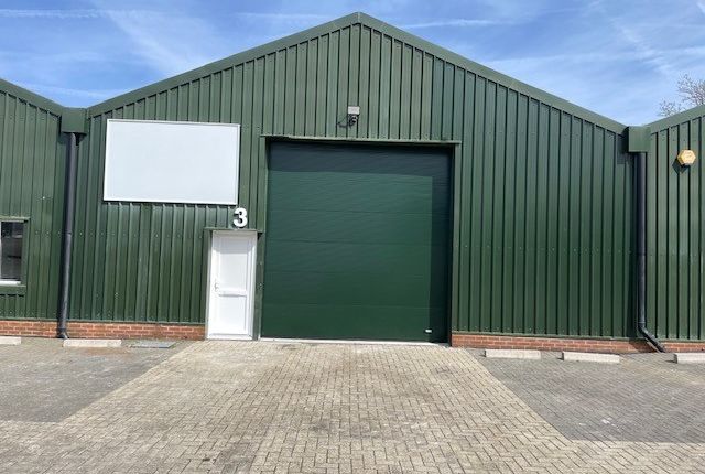 Light industrial to let in Unit 3 Studland Industrial Estate, Ball Hill, Newbury, Hampshire