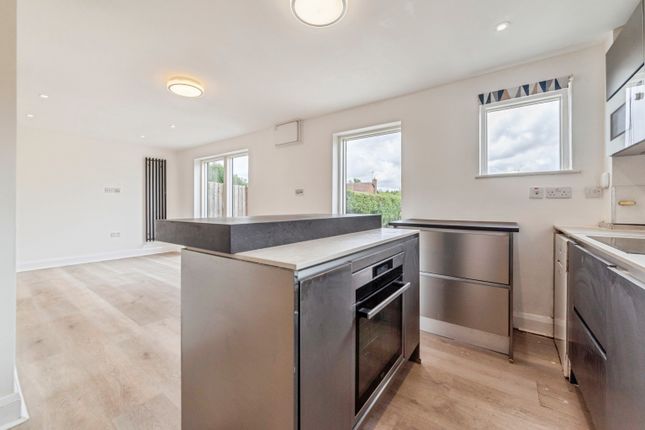 10, Queensway, Sleaford photo 3