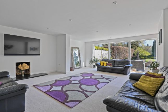 34, Coppice Avenue, Great Shelford photo 2