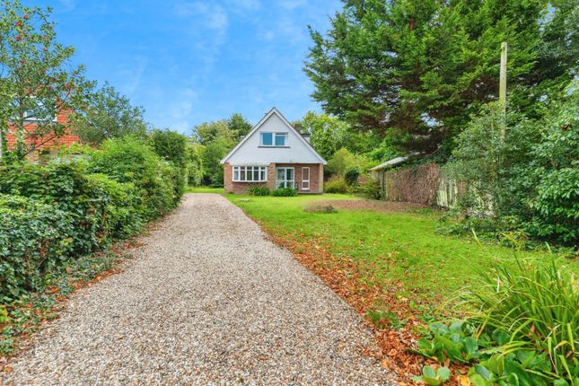 4-bed house on 2, Landermere Road, Clacton-on-Sea, £400,000