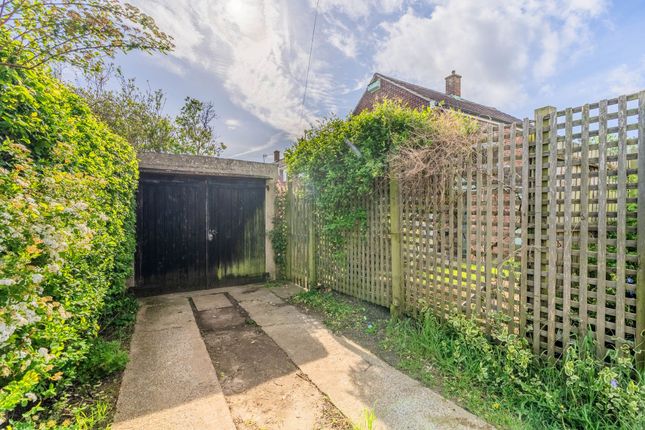 End terrace house for sale in Mere Way, Cambridge