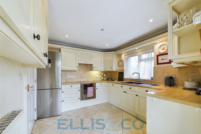 1A, Colin Blythe Road, Tonbridge photo 3