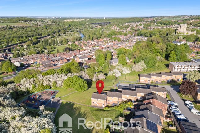 149 The Oval, Conisbrough, South Yorkshire photo 3