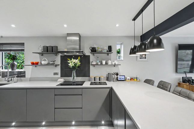 76 Melbourn Road, Royston photo 4