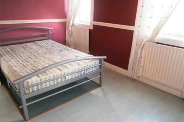 21, Alder Road, Coventry photo 5