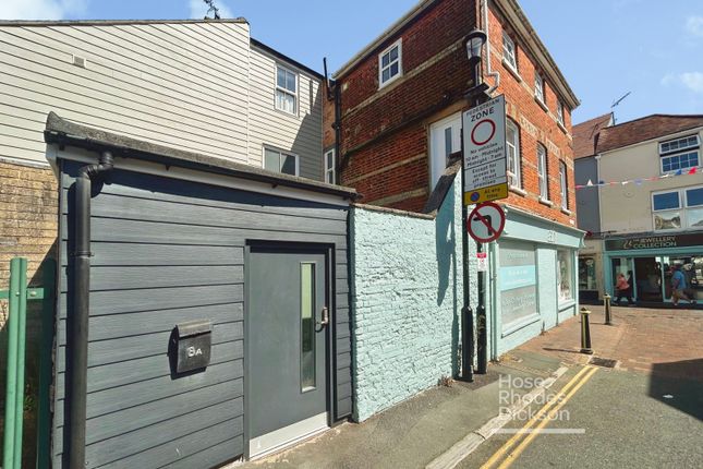 8A,, High Street, Isle of Wight photo 2