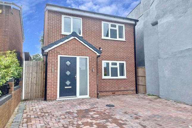Thumbnail Detached house to rent in Blockall, Wednesbury, West Midlands