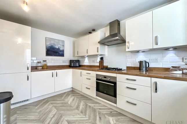 1 Turnberry Drive, Hebburn photo 3