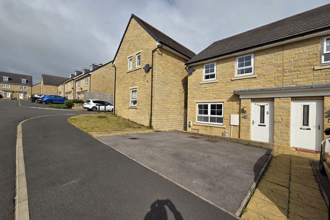 9, Rambling Walk, Bradford photo 3
