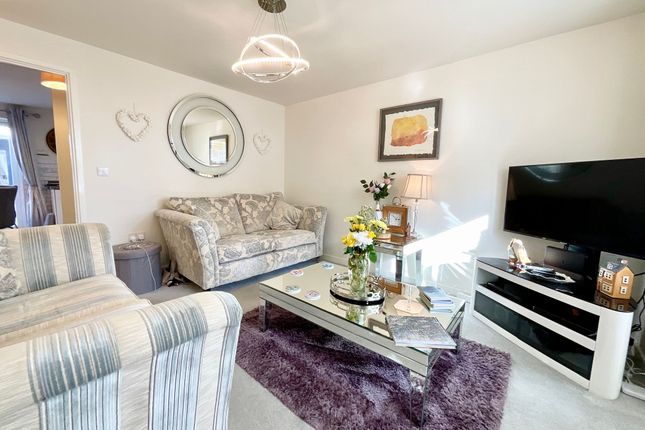 39 Ashlar Drive, Scarborough photo 3