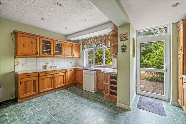 38, Montrose Avenue, Twickenham photo 4