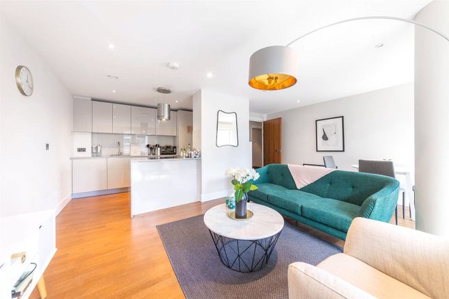 Flat for sale in Crawford Building, Whitechapel High Street, London