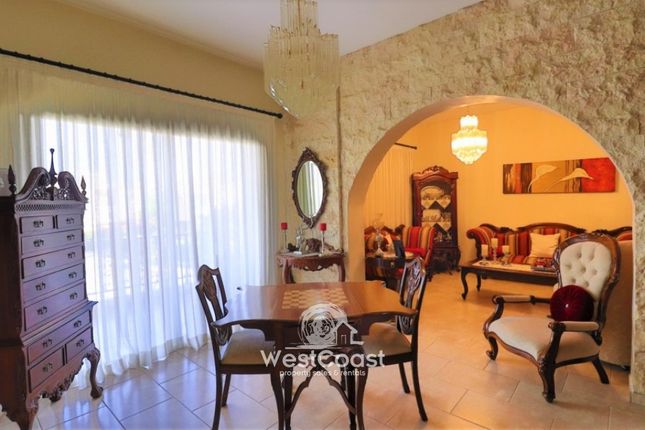 Villa for sale in Mesoyi, Paphos, Cyprus