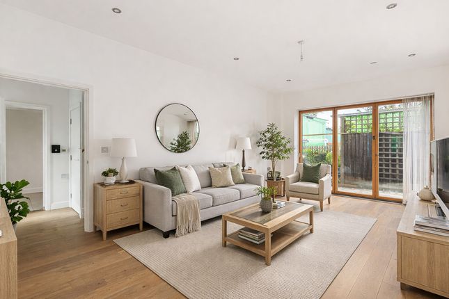 6, Gibsons Place, Brentford photo 2
