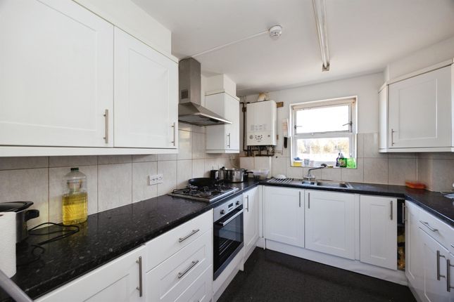 31, Denning Mews, Southsea photo 3