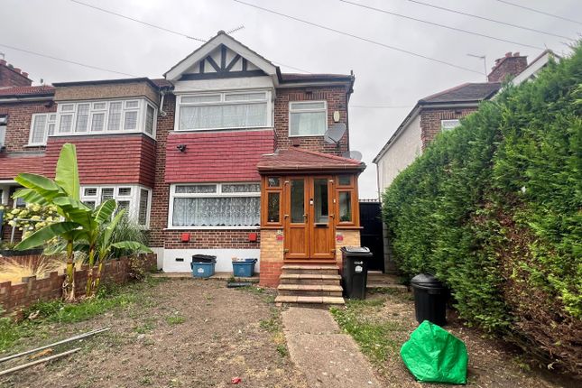 3 Bedroom Property For Rent.