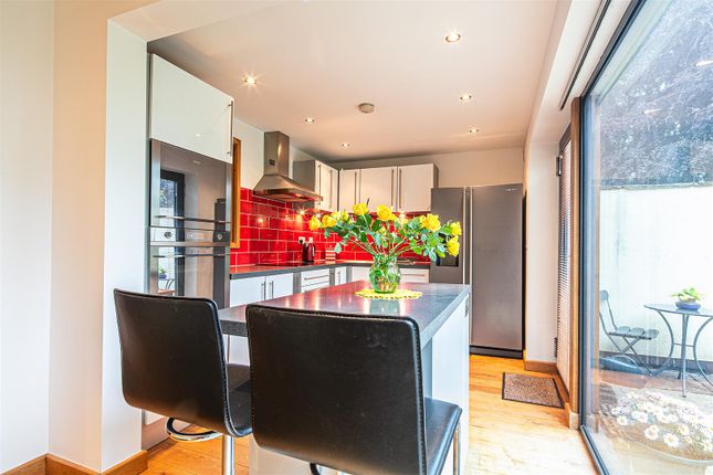 11, Taptonville Head, Broomhill photo 4