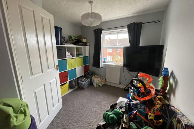 Property to rent in Maple Leaf Drive, Marston Green, Birmingham