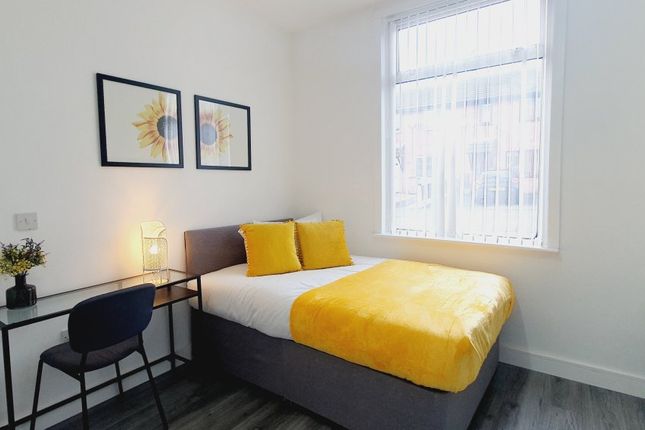 Room 1, 18 Woodville Street, St Helens photo 2