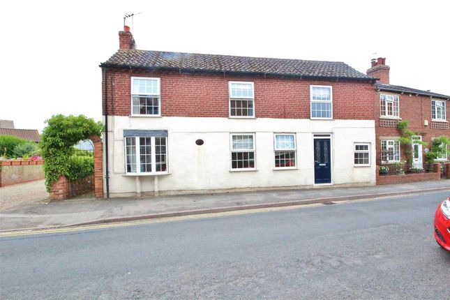 Thumbnail Detached house to rent in Church Street, Bubwith, Selby