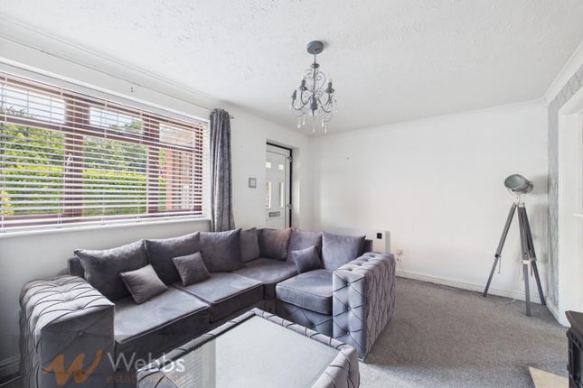10, Enville Close, Bloxwich photo 2