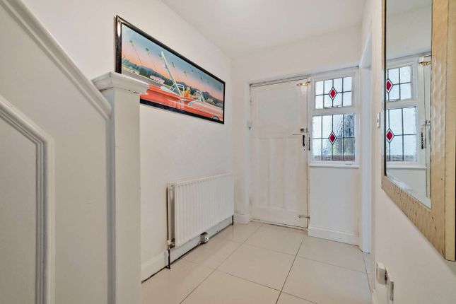 59, Taunton Way, Stanmore photo 3