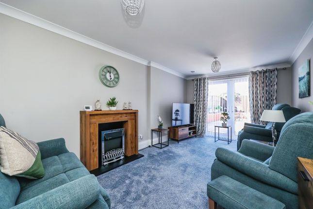 94, Polperro Way, Nottingham photo 2