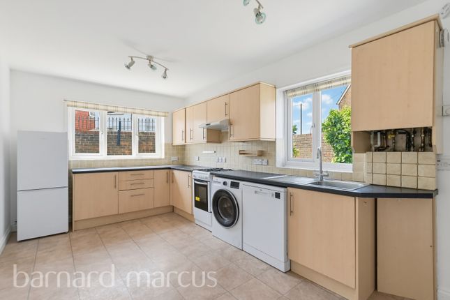 136a, Twickenham Road, FELTHAM photo 4