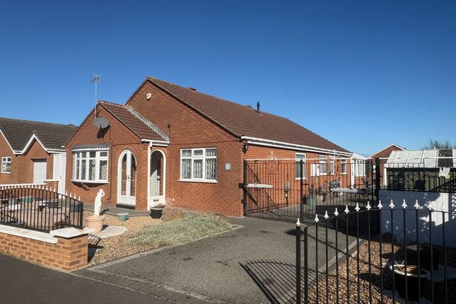 3-bed bungalow on Beacon Park Drive, Skegness, £285,000