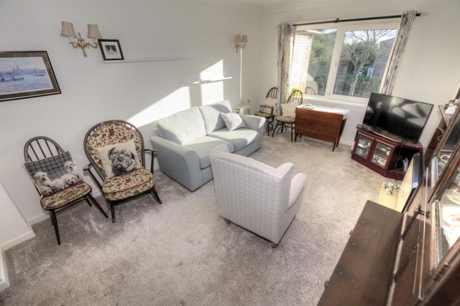 Flat for sale in Blundellsands Road East, Crosby, Liverpool