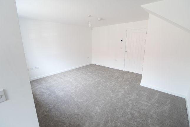 75 Ashes Lane, Walsall photo 2