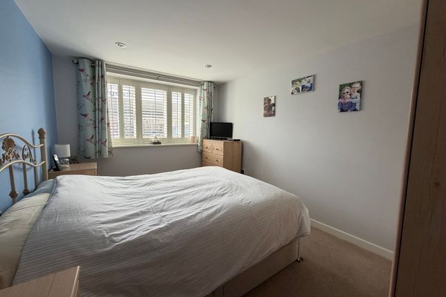 2 Kerridge Court Barking Road, Ipswich photo 4