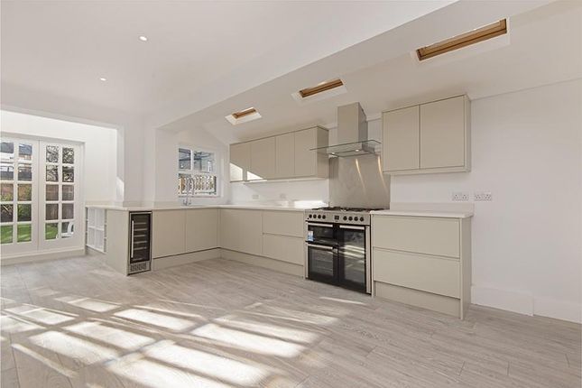 Thumbnail Detached house to rent in Iveley Road, Clapham, London