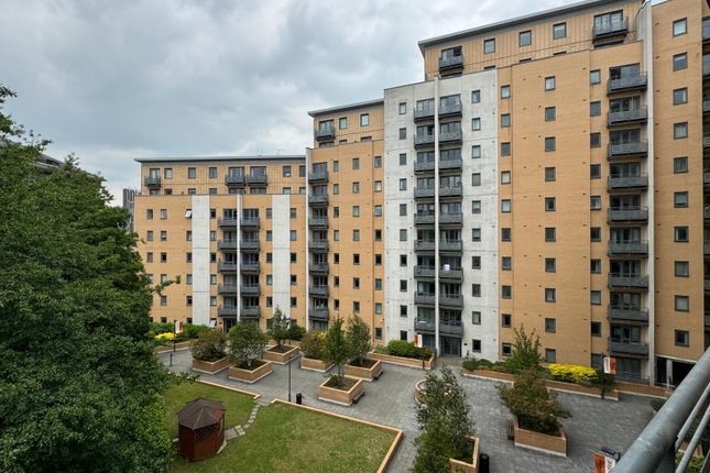 2-bed flat on Flat 234, Aspect 14, Leeds, £170,000