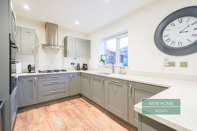 16, Nether View, Chesterfield photo 2