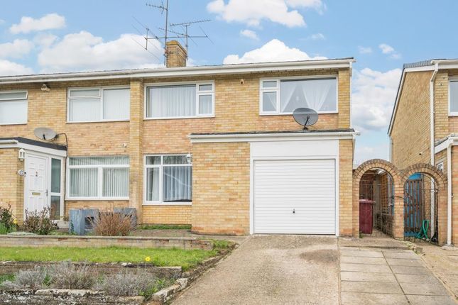 Semi-detached house for sale in Southcote / Reading, Berkshire