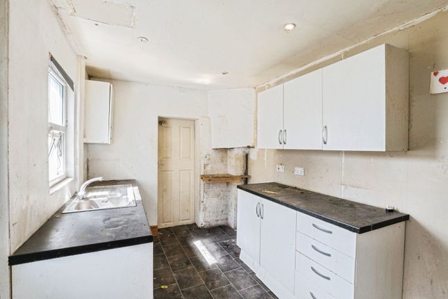 2-bed house on 85, Warren Street, Fleetwood, £60,000
