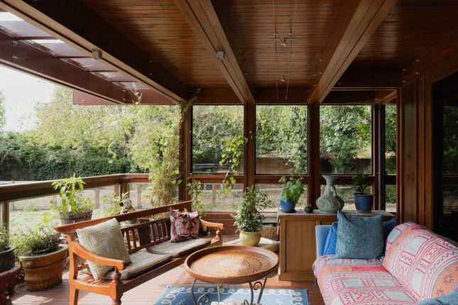 306732 - Blue Gates, Cambridge-39.Jpg