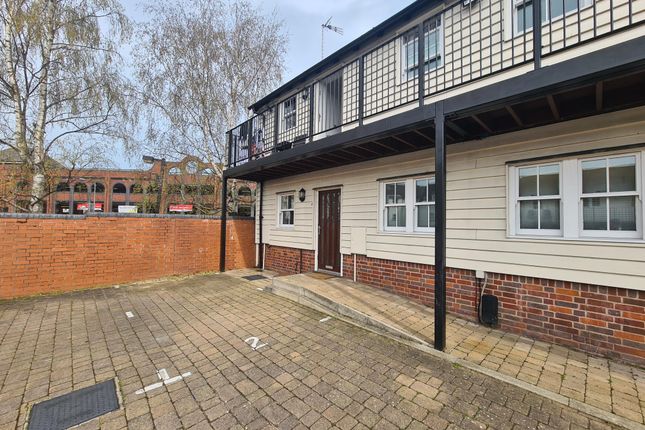 Thumbnail Maisonette to rent in Courtaulds Mews, High Street, Braintree